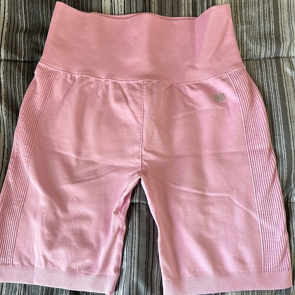 Forever 21 active biker shorts